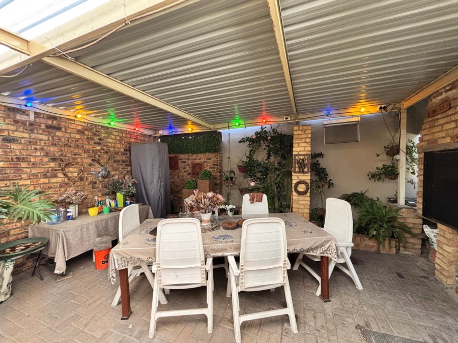 4 Bedroom Property for Sale in Sasolburg Ext 11 Free State